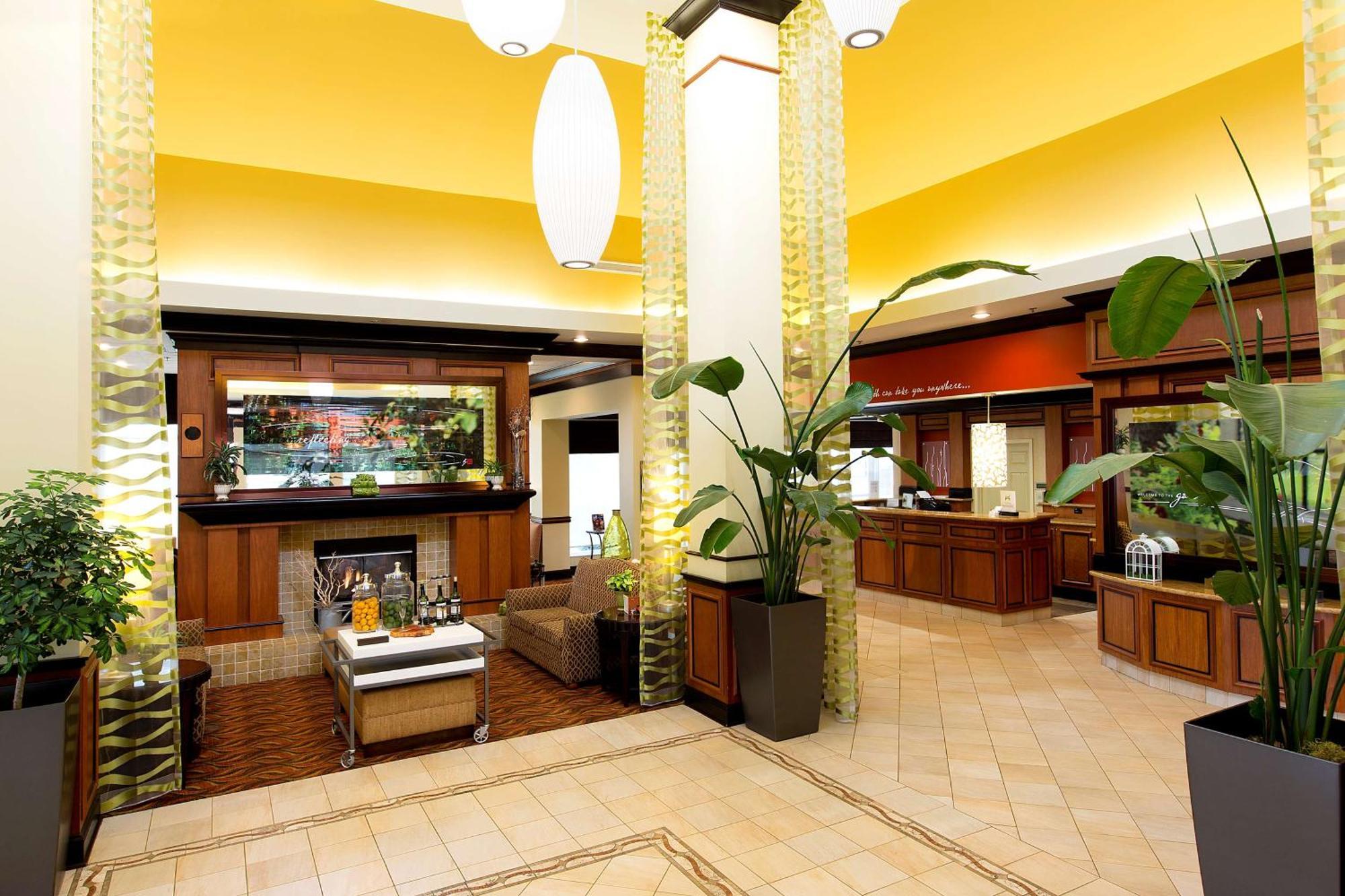 Hilton Garden Inn Indianapolis/Carmel Exteriör bild